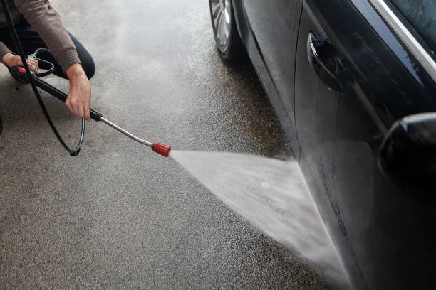 Garage Pressure Washing in Sultan, WA